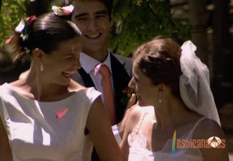 Pepa y Silvia sonriendo