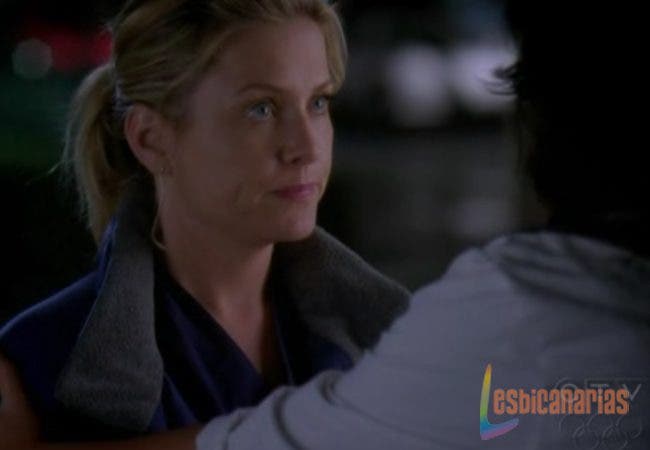 Arizona recibiendo ánimos de Callie