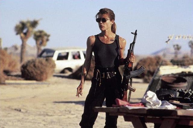 Linda Hamilton será lesbiana en Weeds