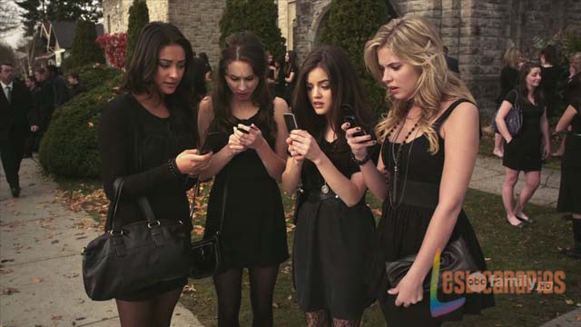 Pretty Little Liars 1x01 16