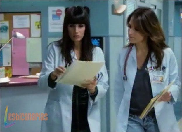 Maca y Esther 19x02 02