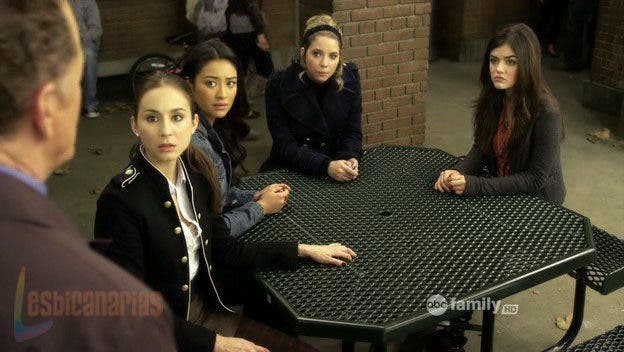 Pretty Little Liars 1x18 11