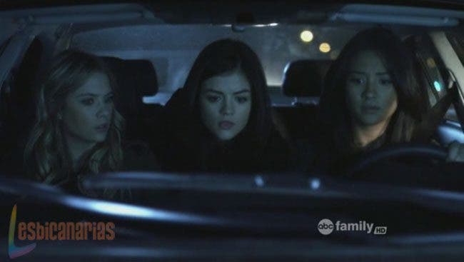 Pretty Little Liars 1x22 10