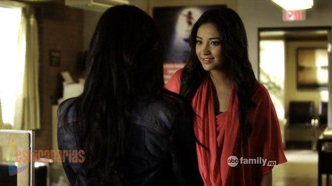 Pretty Little Liars 2x16 05