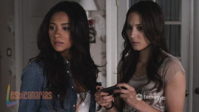 Pretty Little Liars 2x17 02