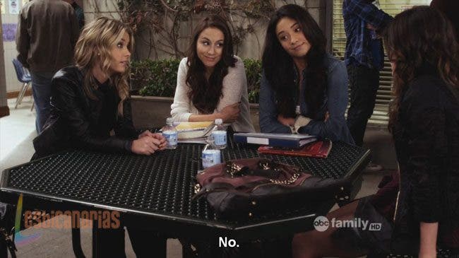 Pretty Little Liars 2x17 03