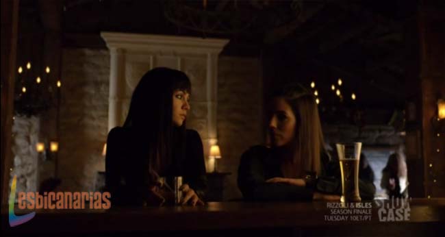 Lost Girl 2x18 08