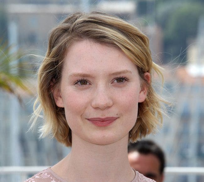 Mia Wasikowska