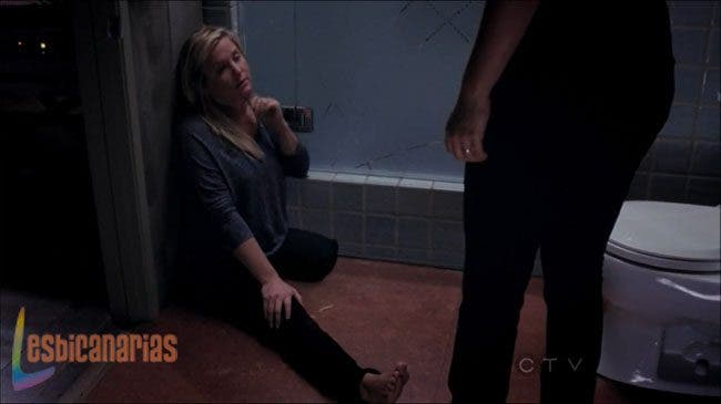 Callie se encuentra a Arizona tirada