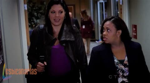 Callie hablando con Bailey