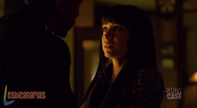 Hale confiesa su amor a Kenzi