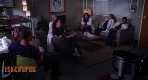 Callie y Arizona en junta