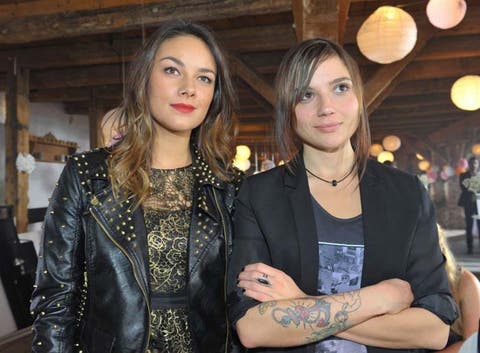 Anni y Jasmin pareja lésbica