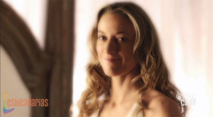 Lauren en Lost Girl