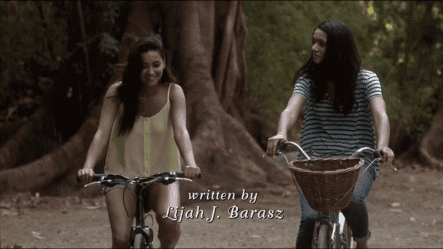 emily y talia en bicicleta