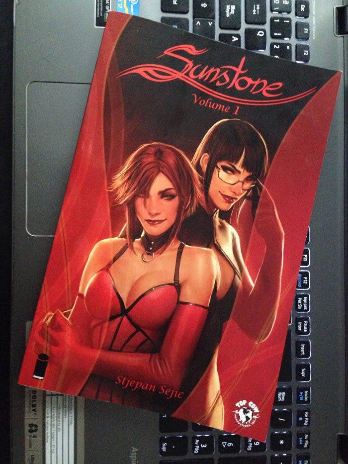 Sunstone cómic lésbico