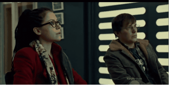 cosima habla con el doctor