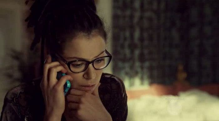 cosima-habla-con-scott