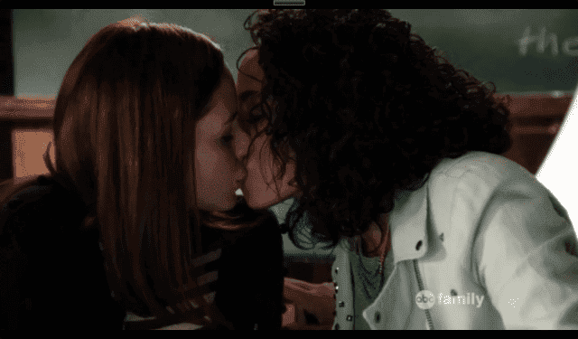 brenna y margo beso