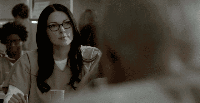 Alex Vause no tiene el chichi pa farolillos, últimamente