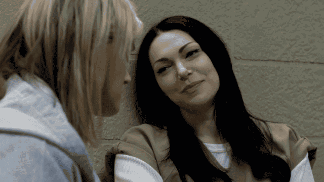 Alex en modo heart eyes y Piper ni puto caso. ¿PERO QUÉ ES ESTO?