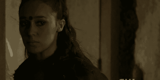 Lexa en modo teen angst