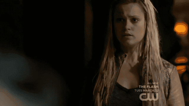 Te quiero mucho, Clarke. Jason tampoco te merece