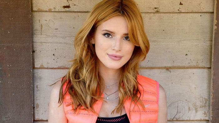 Bella Thorne sale del armario de la forma más relajada posible