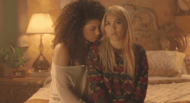 Música con toque lésbico: Sleepover de Hayley Kiyoko