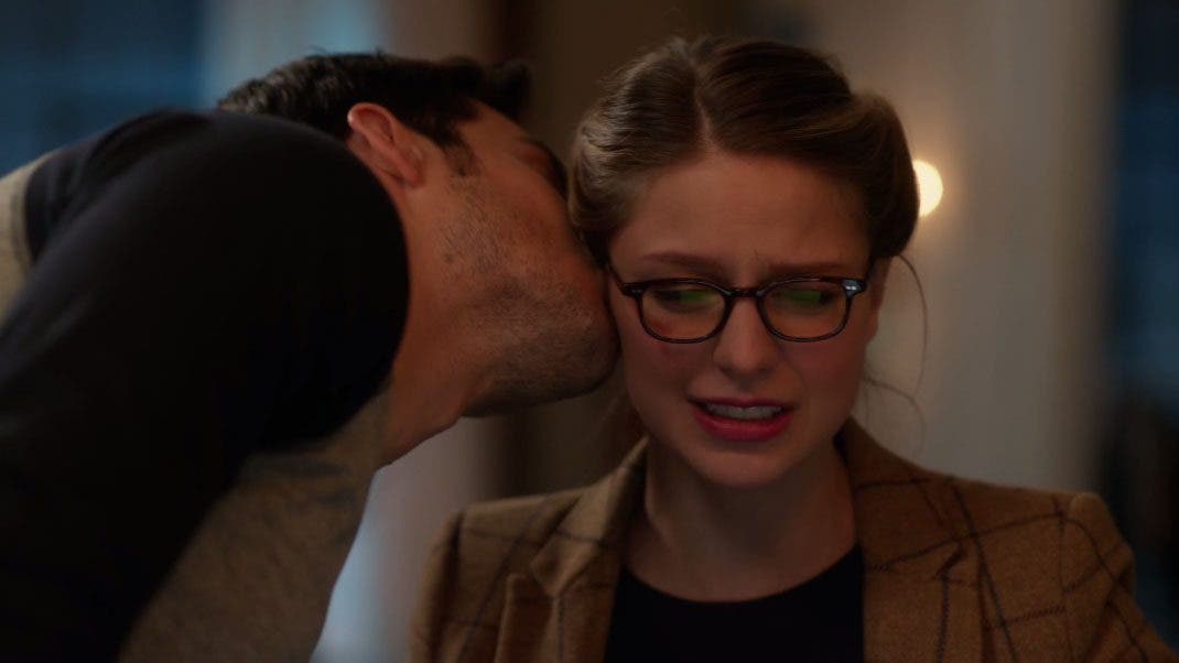 Kara y Mon-El