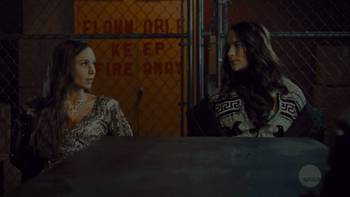 Wynonna Earp: Resumen de episodio 2×04 – Waverly y Nicole