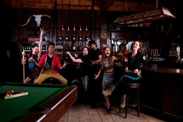 wynonnaearp cast