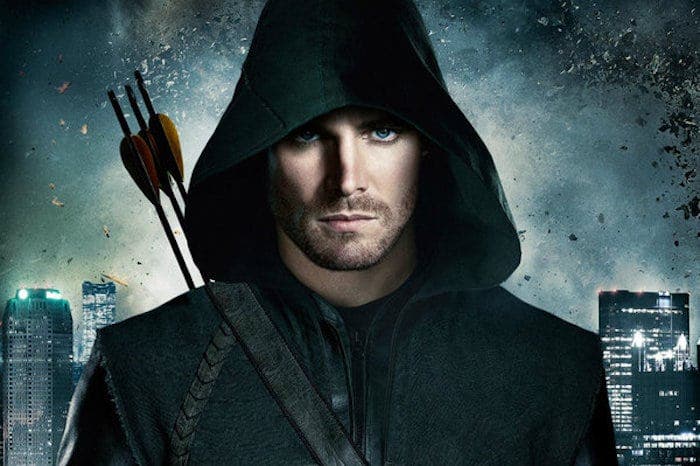 Stephen Amell: Protagonista de Arrow aniquiló homofóbicos 