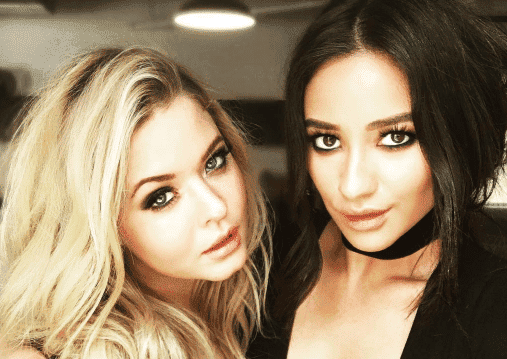 Shay Mitchell podría estar en el Spinoff the Pretty Little Liars