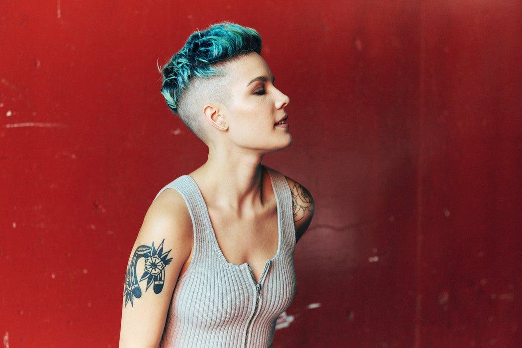 Halsey nos cuenta la realidad sobre ser bisexual