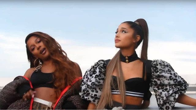 Ariana Grande y Victoria Monét