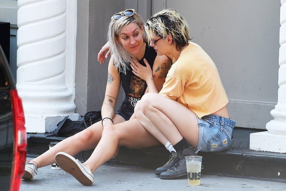 Kristen Stewart y Dylan Meyer 