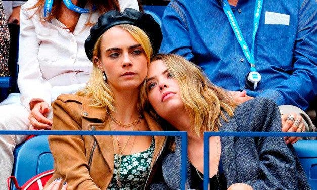 Cara Delevingne y Ashley Benson han roto y todo es desolación en 2020