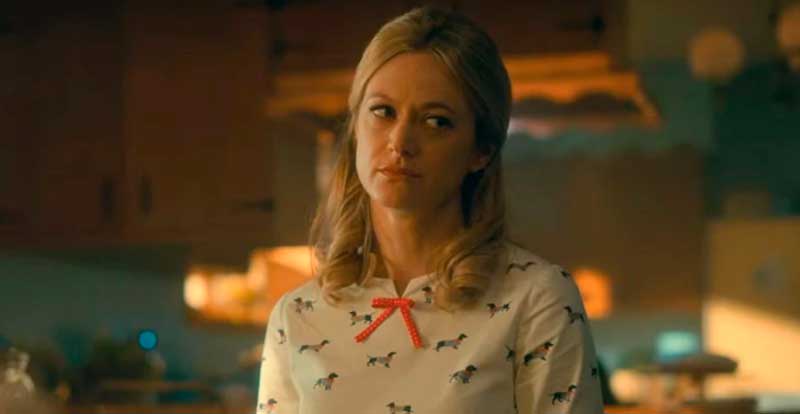 Marin Ireland interpretando a Sissy Cooper