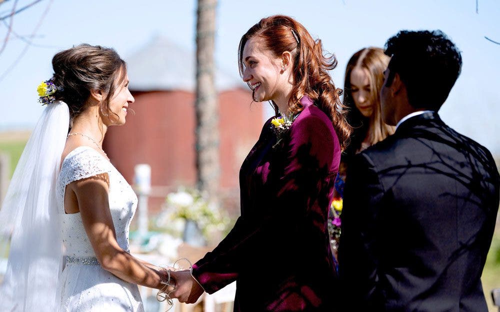 La boda de Wayhaught