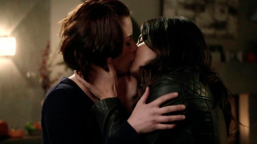 Sanvers: La pareja lésbica de Supergirl