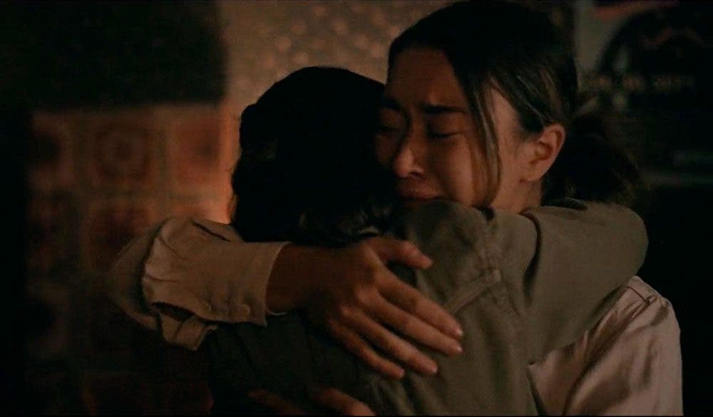 Ava y Beatriz llorando por Mary