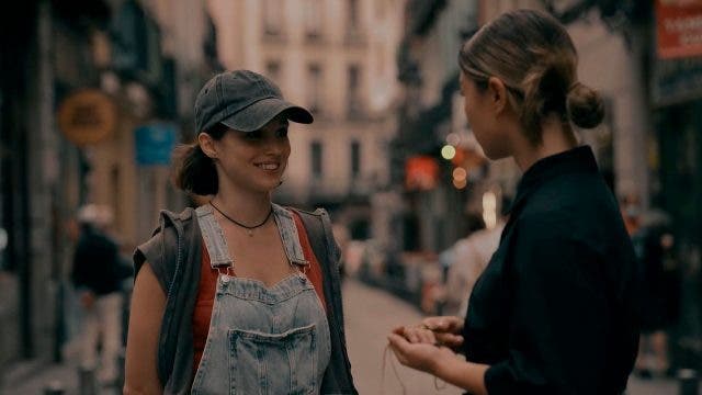 Ava y Beatriz de vuelta en España