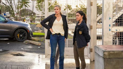 Lucy y Kate en NCIS: Hawaii