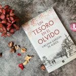 Un Tesoro en el Olvido: es un libro lleno de aventura que te llevará hasta un tesoro escondido