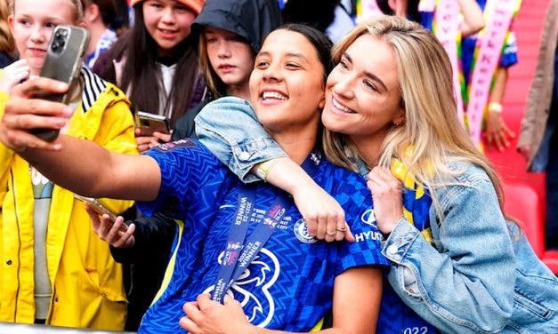 Sam Kerr y Kristy Mewis anuncian que van a ser mamás